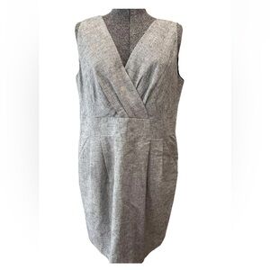 Ann Taylor LOFT ladies size 14 V neck‎ sleeveless dress with slash pockets EUC